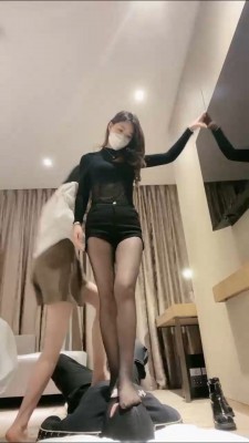 图片[10]_【虞姬】姐妹花暴打狗/白袜塞嘴/全体重踩踏/耳光虐打 bf25840_HD绳艺资源