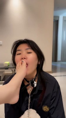 图片[5]_【橘子没熟】超羞辱母畜深喉/艺术喝圣水/胶带绳艺技巧/羞涩舔jio bf25801_HD绳艺资源