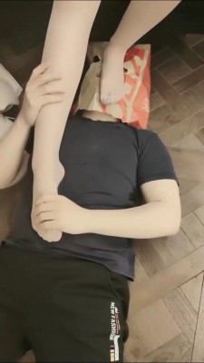 图片[6]_【聆彤】身高差女主-高跟踩/骑马转胯/吃口水/臭脚捂脸 bf25753_HD绳艺资源