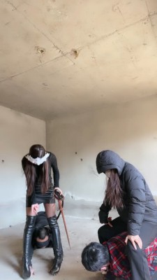 图片[3]_【妆主大大】双S户外必看-光头狗被疯狂训练/骑马 bf25756_HD绳艺资源