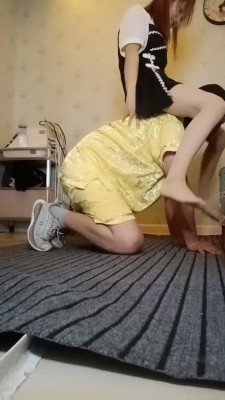 图片[6]_【爱秀】3S足浴店小姐姐玩狗-踢打/高跟踩踏/滴蜡 bf25643_HD绳艺资源