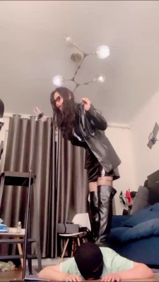 图片[3]_【靴嘉倪】长靴S骑马/转胯/全体重踩踏 bf25661_HD绳艺资源