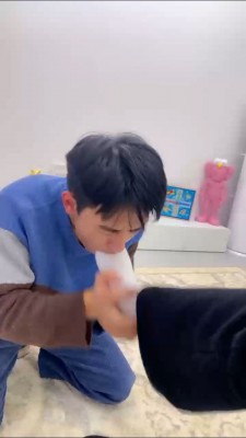 图片[6]_【术术S】夜跑后艺术狗舔白鞋/白袜深喉 bf25676_HD绳艺资源