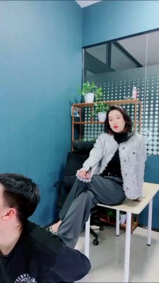 图片[3]_【潘妮绳艺导师】白领挑战下属/鞭子抽/脚碾压狗脸/拧耳朵 bf25673_HD绳艺资源