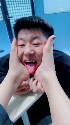 图片[7]_【潘妮绳艺导师】白领挑战下属/鞭子抽/脚碾压狗脸/拧耳朵 bf25673_HD绳艺资源