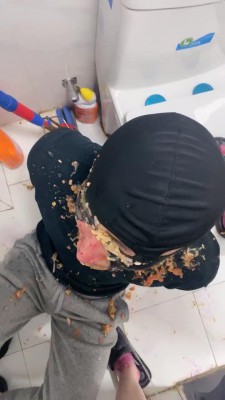 图片[8]_【绿子】萝莉主重口开发马桶奴-裸足鼻涕/呕吐物喂食 bf25595_HD绳艺资源