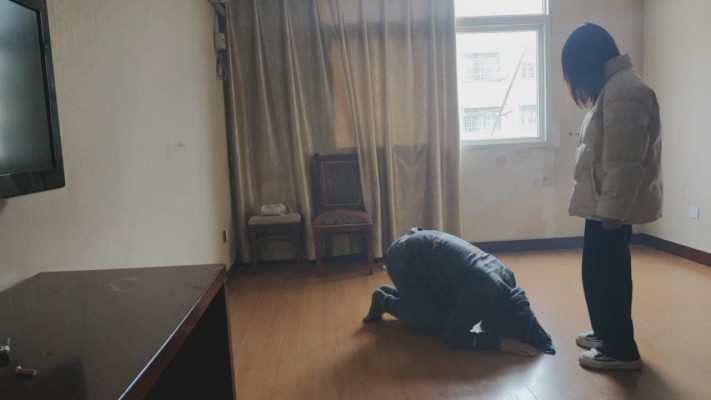 图片[4]_【最抗揍M】3S-素人学生主暴打续集-骑马/踩踏/磕头求饶/耳光 bf26126_HD绳艺资源