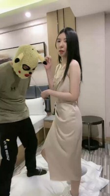 【陈甜女帝】小白鞋重度提档/训练/踩踏碾压 bf26125_HD绳艺资源