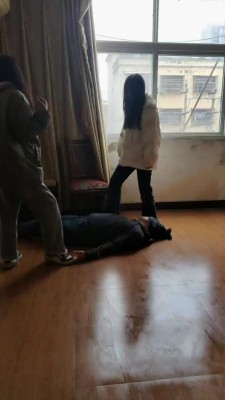 【最抗揍M】双S学生精神小妹高难度挑战调-踢踹/运动鞋踩/骑马转胯 bf26124_HD绳艺资源