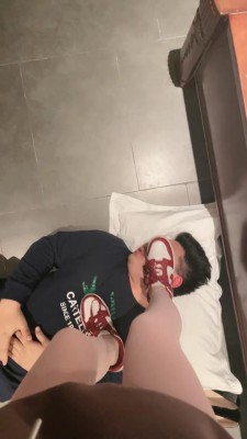 【肉肉】面部摧毁-AJ/高跟踩踏踩脸碾狗爪【完整版】 bf26102_HD绳艺资源