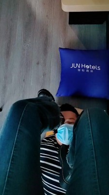 【开发素人】艺校女神首调-踩踏/居高临下舔鞋/踩狗爪 bf26045_HD绳艺资源