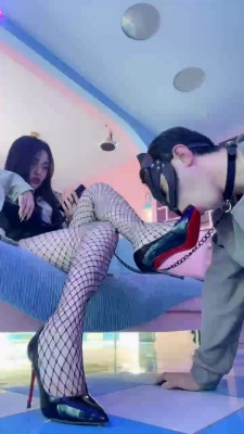 图片[3]_【安晴】精神小妹网袜高跟诱惑-关狗笼艺术舔/吃拉丝口水 bf26063_HD绳艺资源