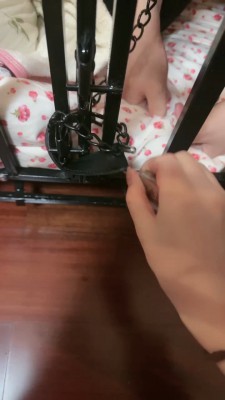 图片[4]_【桃幼幼】夜跑女神户外调-舔脏鞋/骑马/嘴塞袜子关狗笼 bf26097_HD绳艺资源