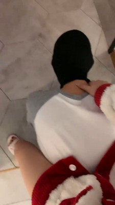 【宝爷】厕奴求虐-喝圣水/裸足跳踩/喝漱口水 bf26043_HD绳艺资源