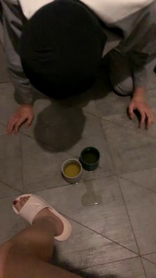 图片[2]_【宝爷】厕奴求虐-喝圣水/裸足跳踩/喝漱口水 bf26043_HD绳艺资源