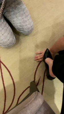 图片[7]_【甜心教主】双狗争宠-吃烟灰烟头/喝圣水/骑马吃丝袜 bf26079_HD绳艺资源