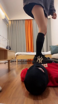 图片[5]_【桃酥】首调-舔超脏鞋底/全体重踩踏/骑马/闻舔袜子 bf26110_HD绳艺资源