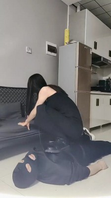 图片[6]_【吴迪】艺术舔脏靴底/喂口水/裸足深喉/踩踏 bf26095_HD绳艺资源