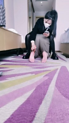 【Alice】原味棉袜丝袜捂死脚下奴/骑马转胯 bf26087_HD绳艺资源