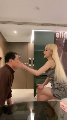 【千条姐】高难度挑战手脚耳光场/插嘴喂面包 bf26084_HD绳艺资源