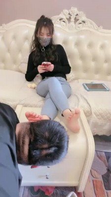 图片[2]_【晚晚公主】情侣奴犯贱-舔脏鞋底/咀嚼棉袜/轮流转胯 bf25994_HD绳艺资源