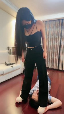 【桃幼幼】小白鞋跳踩/骑马转胯/喝洗脚水/踢踹 bf26004_HD绳艺资源