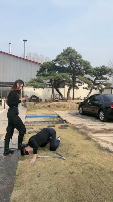 图片[5]_【沅芷大人】圈养奴真实犬化-户外爬行/长靴碾压狗头/骂废 bf25992_HD绳艺资源