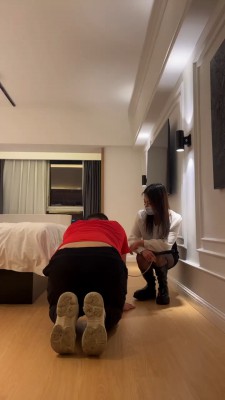 图片[8]_【琪琪S】圣水窒息/长靴虐杀踩踏/骑马/黑丝捂脸 bf26007_HD绳艺资源