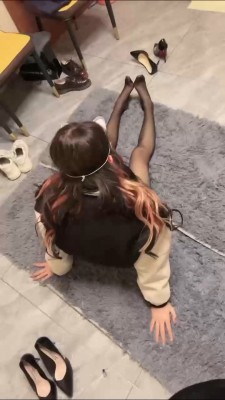 图片[3]_【桃子S】开发素人闺蜜做狗 bf25893_HD绳艺资源