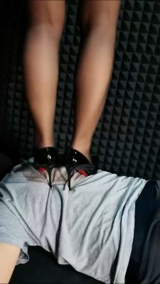 图片[4]_【冷御绳艺导师】高跟鞋全体重踩踏 bf25876_HD绳艺资源