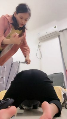 套路直播视频【素人星探】工厂小妹皮鞋白袜-sp/捂脸闻脚 bf26154_HD绳艺资源