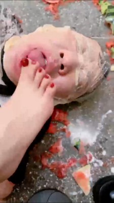 图片[10]_套路直播视频【司宁青】囚禁虐待木乃伊狗-艺术脚下喂食 bf26172_HD绳艺资源