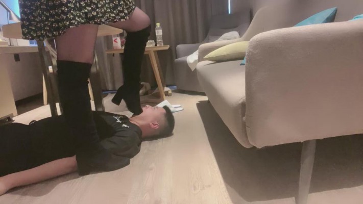 图片[7]_套路直播视频【诺诺子】长靴黑丝踩踏-深喉-头压马桶喝圣水 bf26320_HD绳艺资源