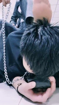 图片[2]_套路直播视频【Alice】家奴犬化训练-骑马艺术舔鞋-鞭子抽狗 bf26293_HD绳艺资源