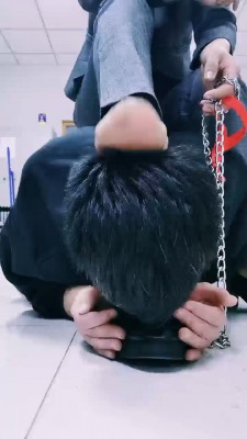 图片[3]_套路直播视频【Alice】家奴犬化训练-骑马艺术舔鞋-鞭子抽狗 bf26293_HD绳艺资源