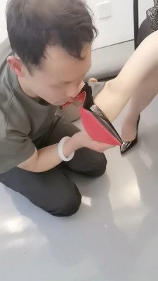 图片[7]_套路直播视频【美帝S】重刑-针扎-高跟大力踩踏碾压-灌圣水【完整版】bf26289_HD绳艺资源