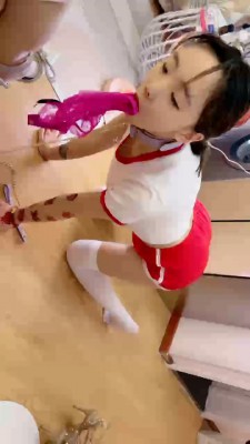 图片[2]_套路直播视频【绿子S】真实开发可爱女闺蜜做狗【完整版】 bf26217_HD绳艺资源