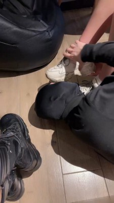 图片[4]_套路直播视频【可爱S】双S-靴子+运动鞋/棉袜脚捂狗脸 bf26415_HD绳艺资源