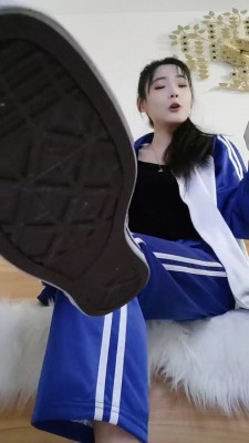 图片[5]_套路直播视频【莫瑶大大】剧情第一视角-学生服/发现哥哥偷袜子 bf26398_HD绳艺资源