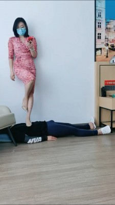 图片[2]_套路直播视频【小爷】高跟全体重踩踏 bf26365_HD绳艺资源