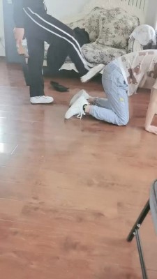 图片[3]_套路直播视频【妖玲】运动鞋白袜气味羞辱-遛狗 bf26363_HD绳艺资源