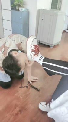 图片[6]_套路直播视频【妖玲】运动鞋白袜气味羞辱-遛狗 bf26363_HD绳艺资源