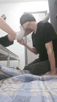 图片[3]_套路直播视频【软玉】素人学生主白袜脚辱老师-踩踏 bf26297_HD绳艺资源