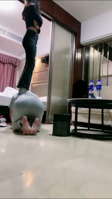 图片[3]_套路直播视频【嘉妮】家奴伺候-白袜气味辱/转胯骑马/高跟提档 bf26224_HD绳艺资源