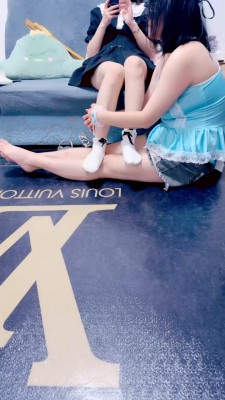 套路直播视频【苏恩】母畜-双S白袜辱闺蜜 bf26232_HD绳艺资源