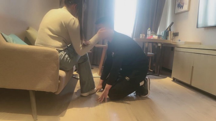 图片[4]_套路直播视频【诺诺子】舔运动鞋/白袜脚深喉/踩踏当坐垫 bf26272_HD绳艺资源