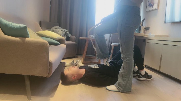 图片[5]_套路直播视频【诺诺子】舔运动鞋/白袜脚深喉/踩踏当坐垫 bf26272_HD绳艺资源