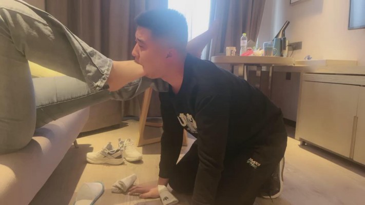 图片[10]_套路直播视频【诺诺子】舔运动鞋/白袜脚深喉/踩踏当坐垫 bf26272_HD绳艺资源