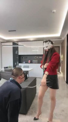 套路直播视频【妆主大大】狗链牵老狗/耳光抽/裸足深喉狂舔/骑马遛狗 bf26383_HD绳艺资源