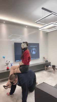 图片[8]_套路直播视频【妆主大大】狗链牵老狗/耳光抽/裸足深喉狂舔/骑马遛狗 bf26383_HD绳艺资源